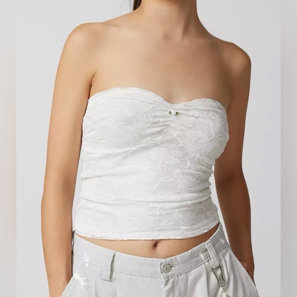 Urban Renewal Rosette Tube Top NWT
